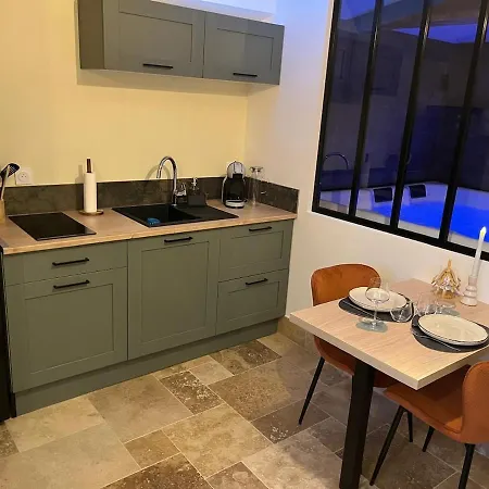 Сasa de vacaciones La Merletiere *